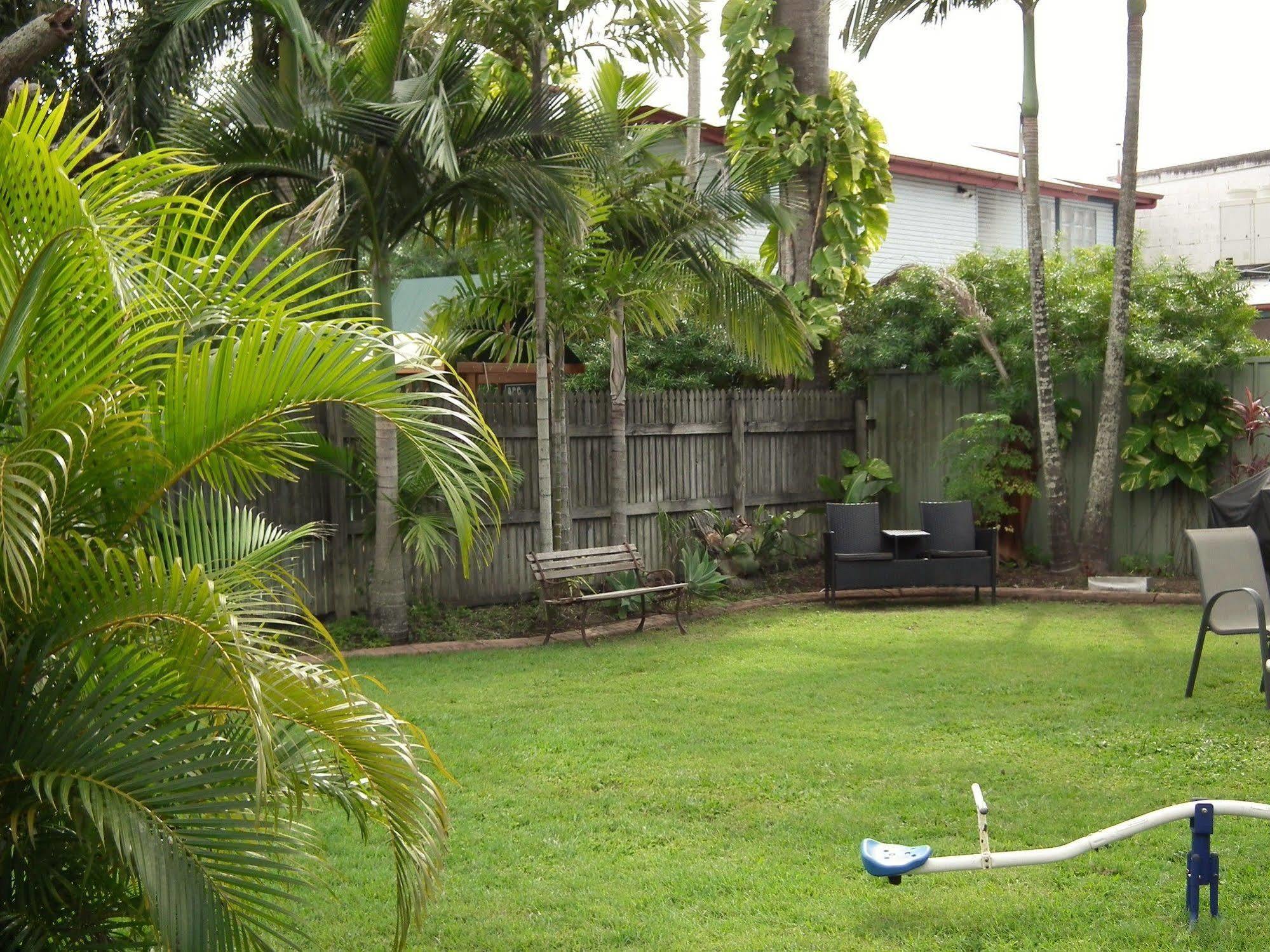 Paradise Motel Mackay Exterior photo